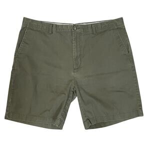 Amazon Essentials Classic-Fit Flat Front Chino Shorts Dark Green Olive Men’s 40